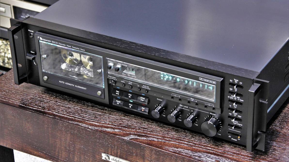 Nakamichi 682ZX смотреть онлайн