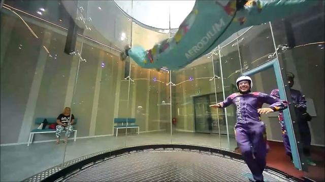First time wind tunnel flying смотреть онлайн