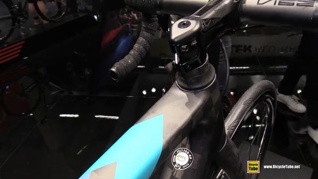 Nice Everyday Bike ! 2023 Felt FR FRD Ultimate Dura Ace Di2 смотреть онлайн