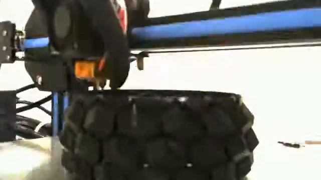 Curved Honeycomb Vase Timelapse смотреть онлайн