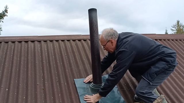 Пришлось латать крышу самому смотреть онлайн