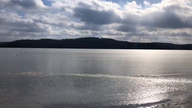 HD Lake Subtle Ice Cracking - White Noise Background Music Insomnia, Peace, Relax, Study, Calming смотреть онлайн