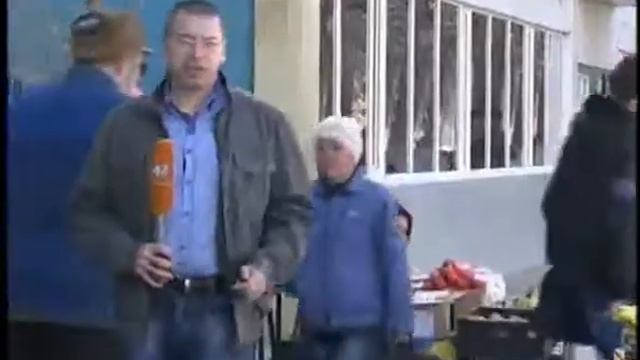 Устав бороться со стихийными рынками исполнительные органы призывают покупателей игнорировать их смотреть онлайн