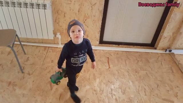 Запустили отопление/Фирменные пироги/Мирон помогает/Пристройка своим руками/ смотреть онлайн