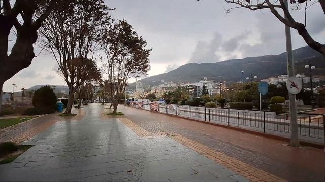 В АЛАНЬЕ ДОЖДЬ НА 8 МАРТА смотреть онлайн