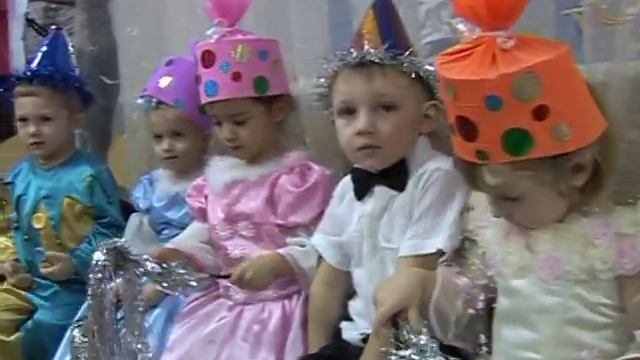 новый год 2011 в детском саду смотреть онлайн