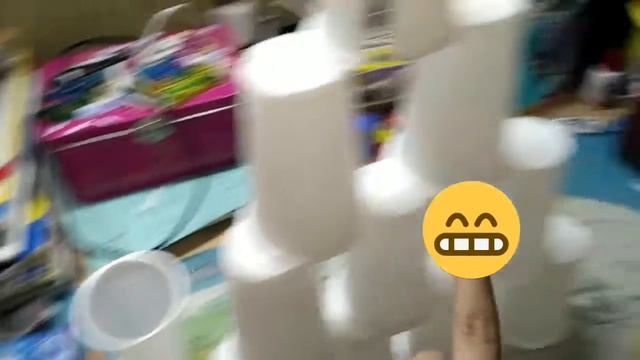 Строю башню из стаканчиков/ SASHA SHOW смотреть онлайн