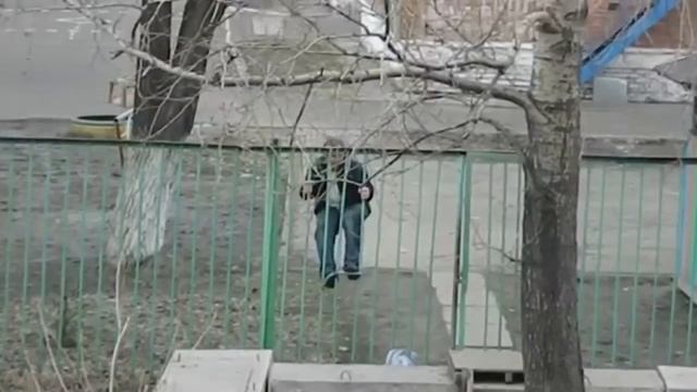 мужик и забор смотреть онлайн