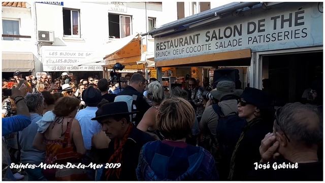 💃Les Saintes Maries de la Mer Mai 2019 (vidéo 21) смотреть онлайн