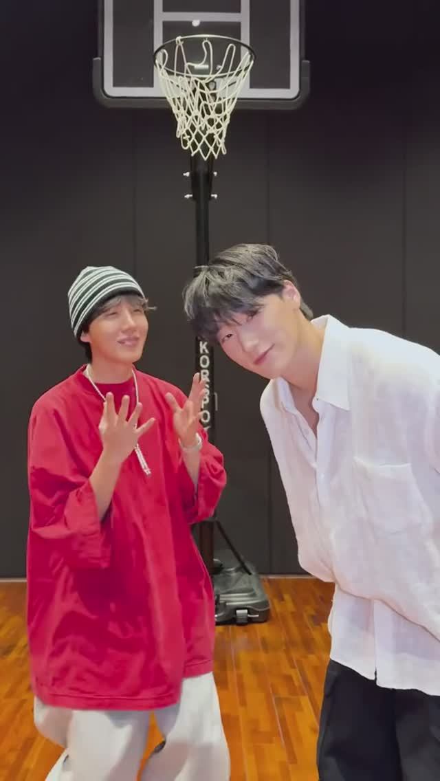 Jhope - Sweet Dreams with San 😎🔥 смотреть онлайн