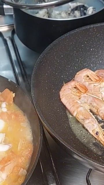 Rape con sepia y gambas, receta de Cuaresta y Semana Santa 😋 смотреть онлайн