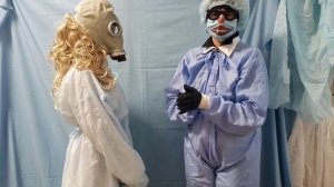 Операция КлизМация. Зоя едва  убежала в туалет.Где же наконечник от клизмы 😱