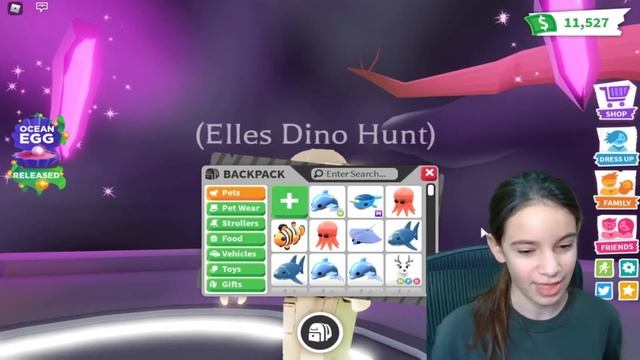 What Do People Trade For A Mega Neon Narwhal in Roblox Adopt Me! смотреть онлайн