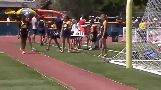 Tara Davis breaks United track club 38 year old record with a jump of 18'8 смотреть онлайн