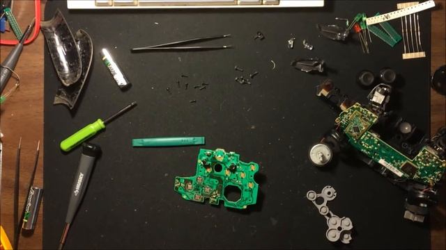 Xbox One Mods: Controller LED Swap w/ Minimal Soldering смотреть онлайн