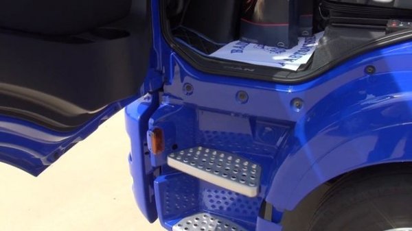 MAN TGL 12.250 Formula-F Exterior and Interior