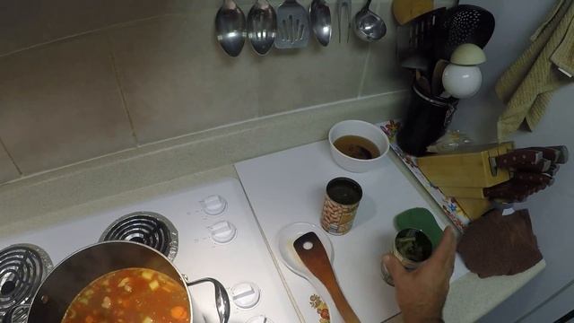 Kapros Gulyas Csipetkevel