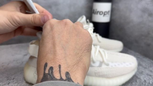 Adidas Yeezy Boost 350 V2 Bone смотреть онлайн