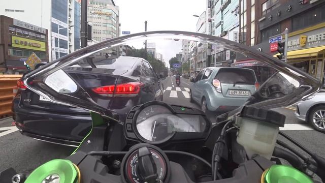20210925(1/2)kawasaki ninja zx-6r 636 city riding смотреть онлайн