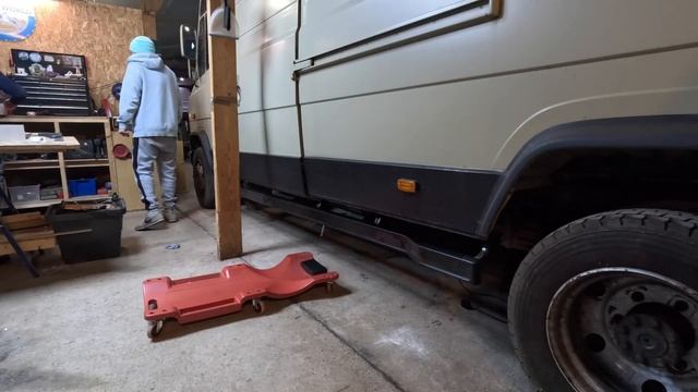 How Many Problems Can I Solve in One Van Life Day смотреть онлайн