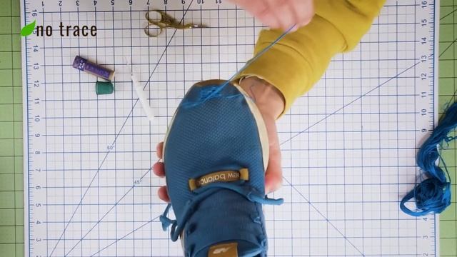 How to fix a hole in a shoe. Easy mending tutorial! смотреть онлайн