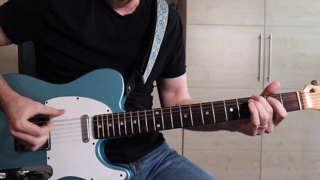 5 Bluesy Half Time Shuffle Rhythm Guitar Grooves You Should Be Playing смотреть онлайн
