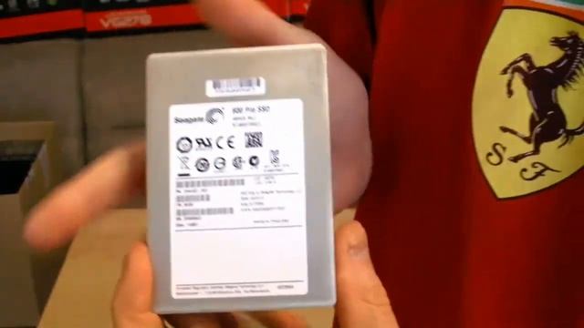 Quick Unboxing - Serwerowy Seagate 600 Pro SSD 480gb 512 cache | 09.2013 - McSzakalTV смотреть онлайн