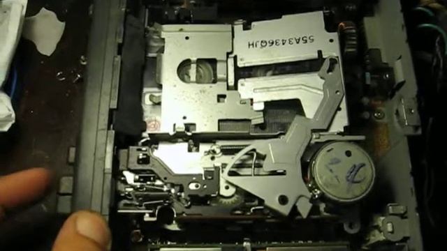 Как работает кассетная магнитола Pioneer KEH-1400 смотреть онлайн