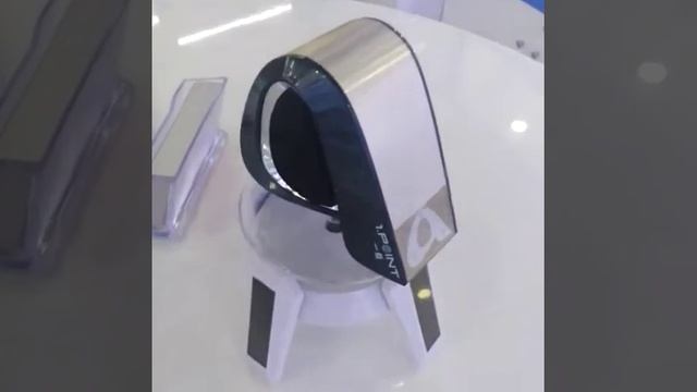 Alpha Portable Bluetooth Speaker смотреть онлайн