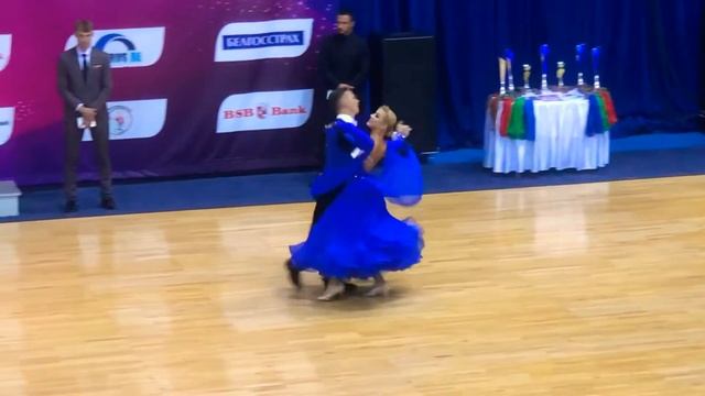 Открытый Чемпионат Минска Ксенжик - Савко Взрослые 1/2 Венский Вальс смотреть онлайн