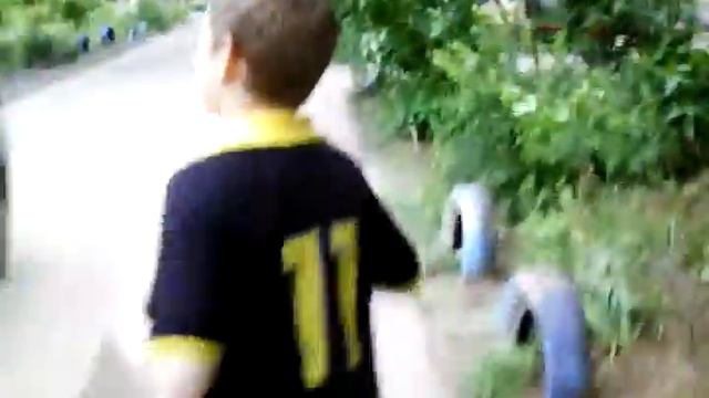 Хворост бежит от собаки смотреть онлайн