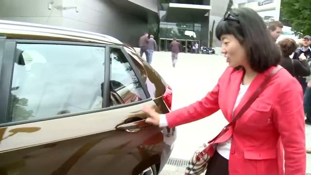 BMW X1 maxi sticker experiment смотреть онлайн