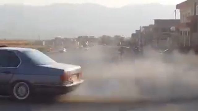 Bmw E32 740 Li V8 کوان ئاشقانی بیئم ماشااللە بەقەوەتە
