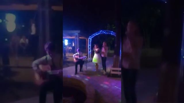 Гітарний вечір, який організовує молодіжна рада. смотреть онлайн