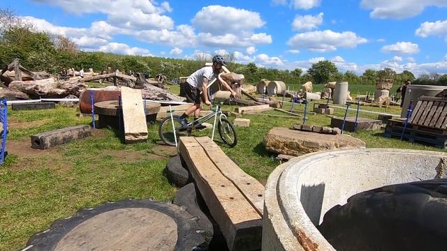 Bike Trial Academy UK - ROUND 2 (part 3) смотреть онлайн