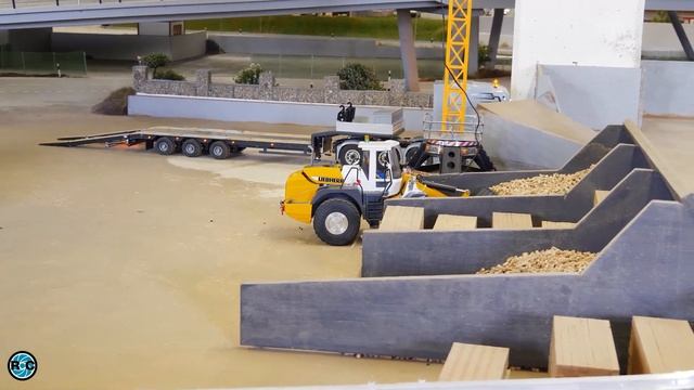 STUNNING R/C ACTION! REMOTE CONTROL TRANSPORT TRUCKS AT MTC OSNABRÜCK
