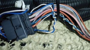 Автобус НЕФАЗ. Не работают задние фонари.