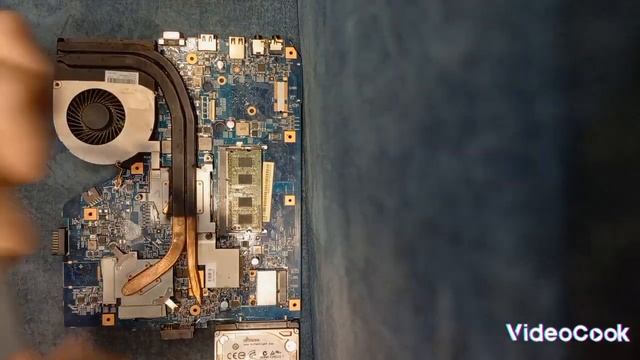 Моё первое видео собираю ноутбук на and ,комплектующие в описании смотреть онлайн