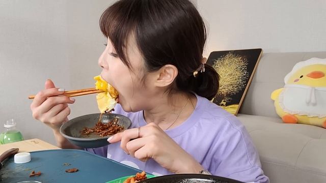 ASMR 농심의 야심작🔥 짜파게티 더 블랙 8봉지 탕수육 순두부짬뽕 김장김치 먹방 Black Bean Noodles Ramen Jajangmyeon  MUKBANG