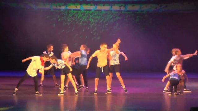 10 Около футбола смотреть онлайн