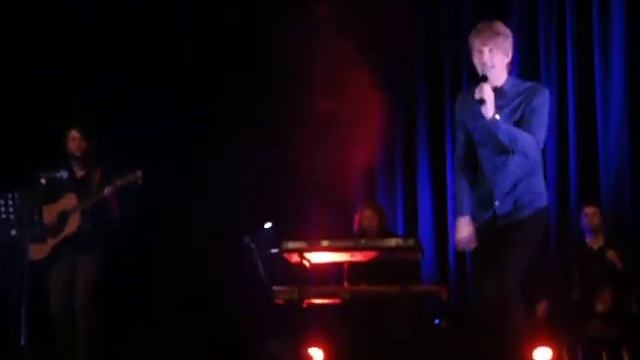 Erik Linder - När Julen Knackar På @ Forellen