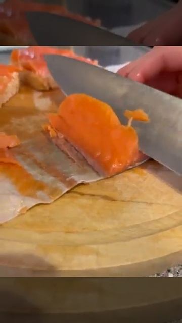 Камчатка Морепродукты Новосибирск. форель соленую едим