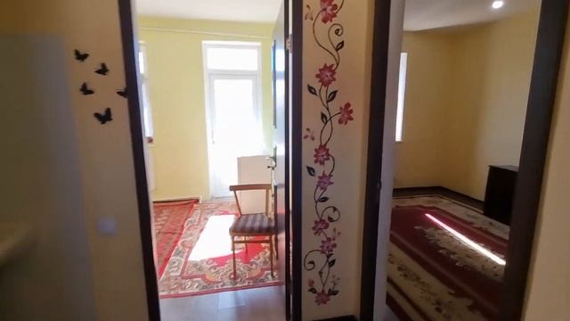 Урганч.ш хива йулида //ховли жой ижарага берилади.Нархи 100$.тел (99) 074 46 41 смотреть онлайн