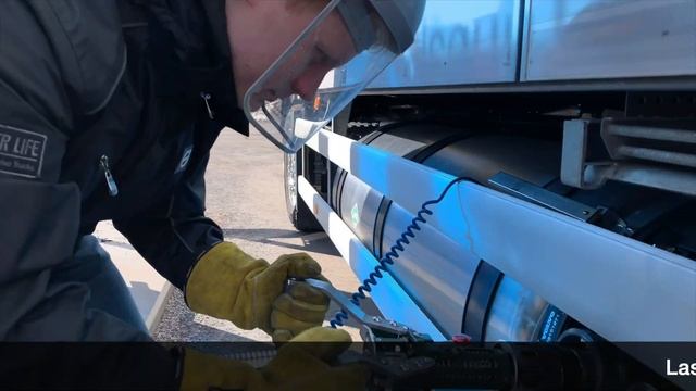 Näin Tankkaat LNG:tä Volvo FH Kuorma-autoon | Volvo Trucks