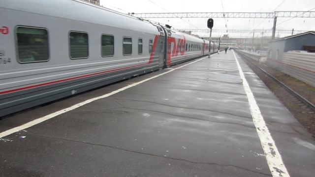 Фирменный поезд № 001И Москва - Волгоград. Павелецкий вокзал смотреть онлайн