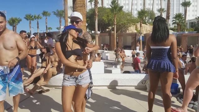 Fernando Sosa, Bachateando At The Pool Party @ 2017 Las Vegas Salsa Bachata Super Congress