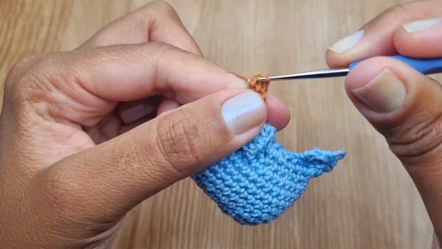 Muito fofo e fácil de fazer/Gatinho amigurumi / Enfeite para sapatinho de Crochê 😍#croche#amigurumi смотреть онлайн