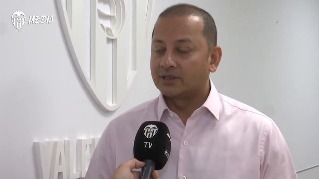 Firma del convenio entre el Valencia CF y la Asociación Futbolistas Valencia CF смотреть онлайн