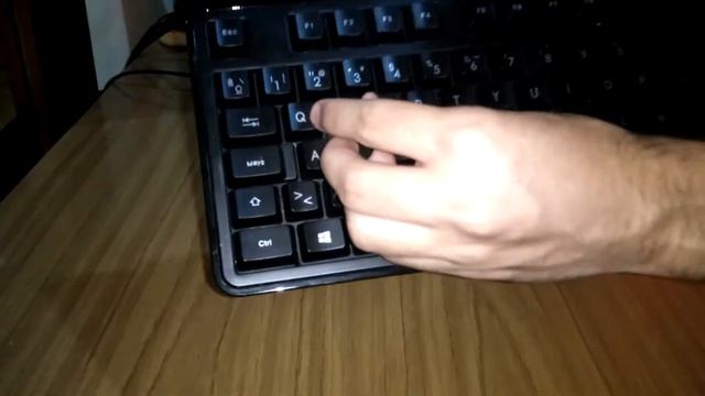 Unboxing y review - Teclado retroiluminado - Genius kb g225 смотреть онлайн