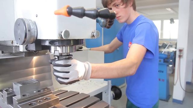 LASCO Umformtechnik - Image film 2013 forming technology - EN смотреть онлайн